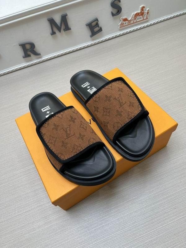 LV Men's Slippers 518